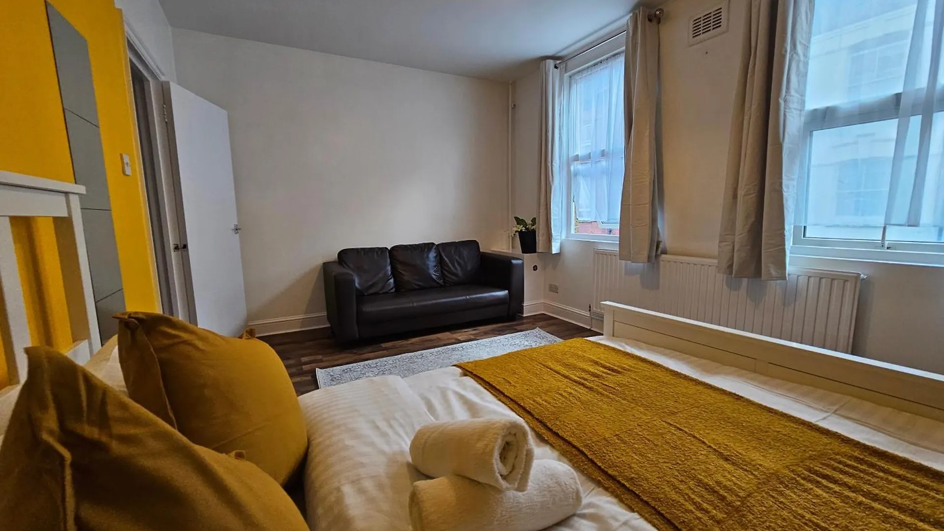 Apartment Near Spitalfields Londyn