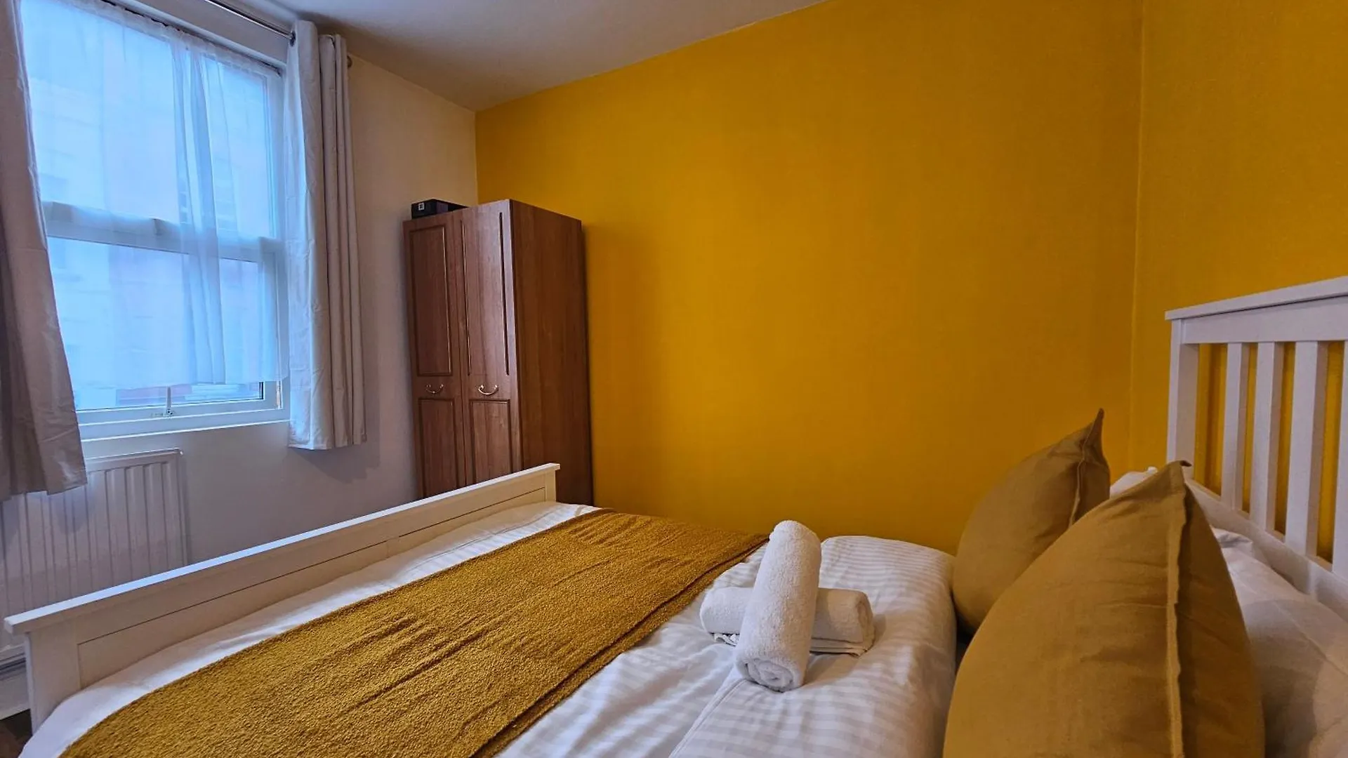 Apartment Near Spitalfields Londyn