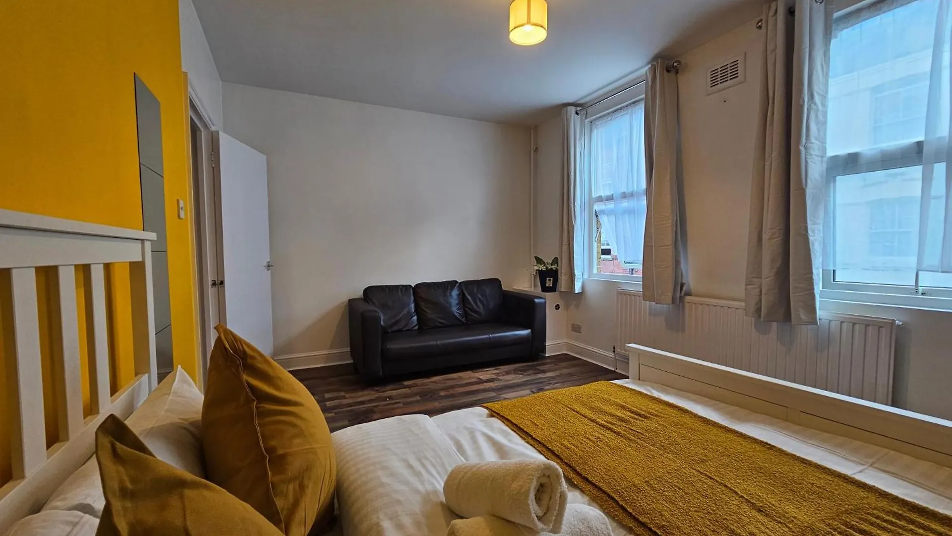Apartment Near Spitalfields Londra 0*,  Regno Unito